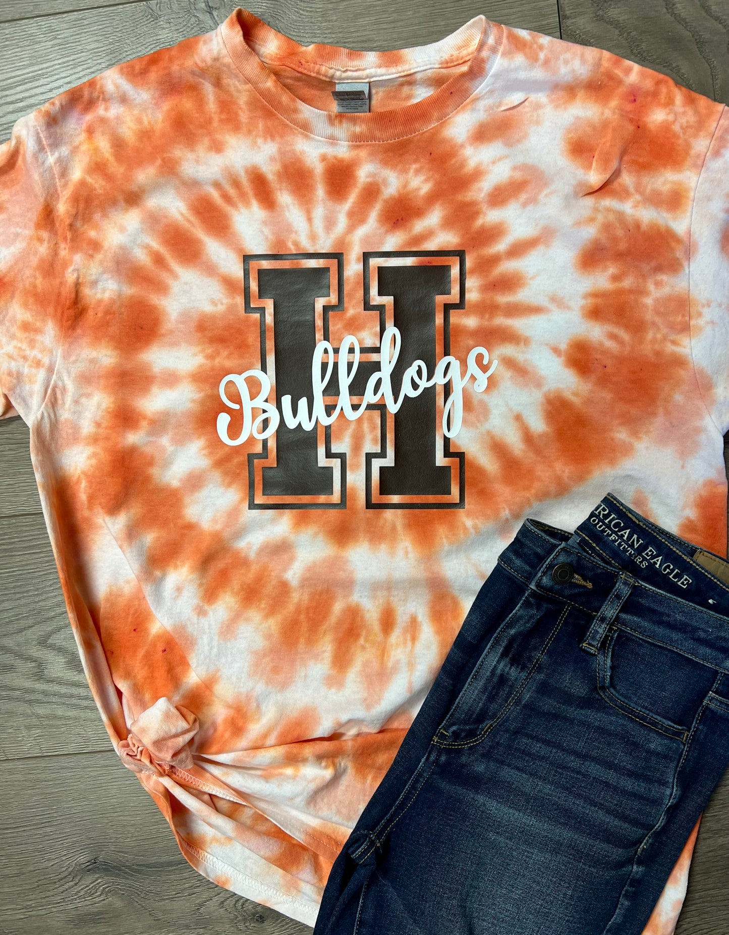 Adult Hand-dyed Heath Bulldogs Block H Cursive Bulldogs Short Sleeve Tie Dye Tee