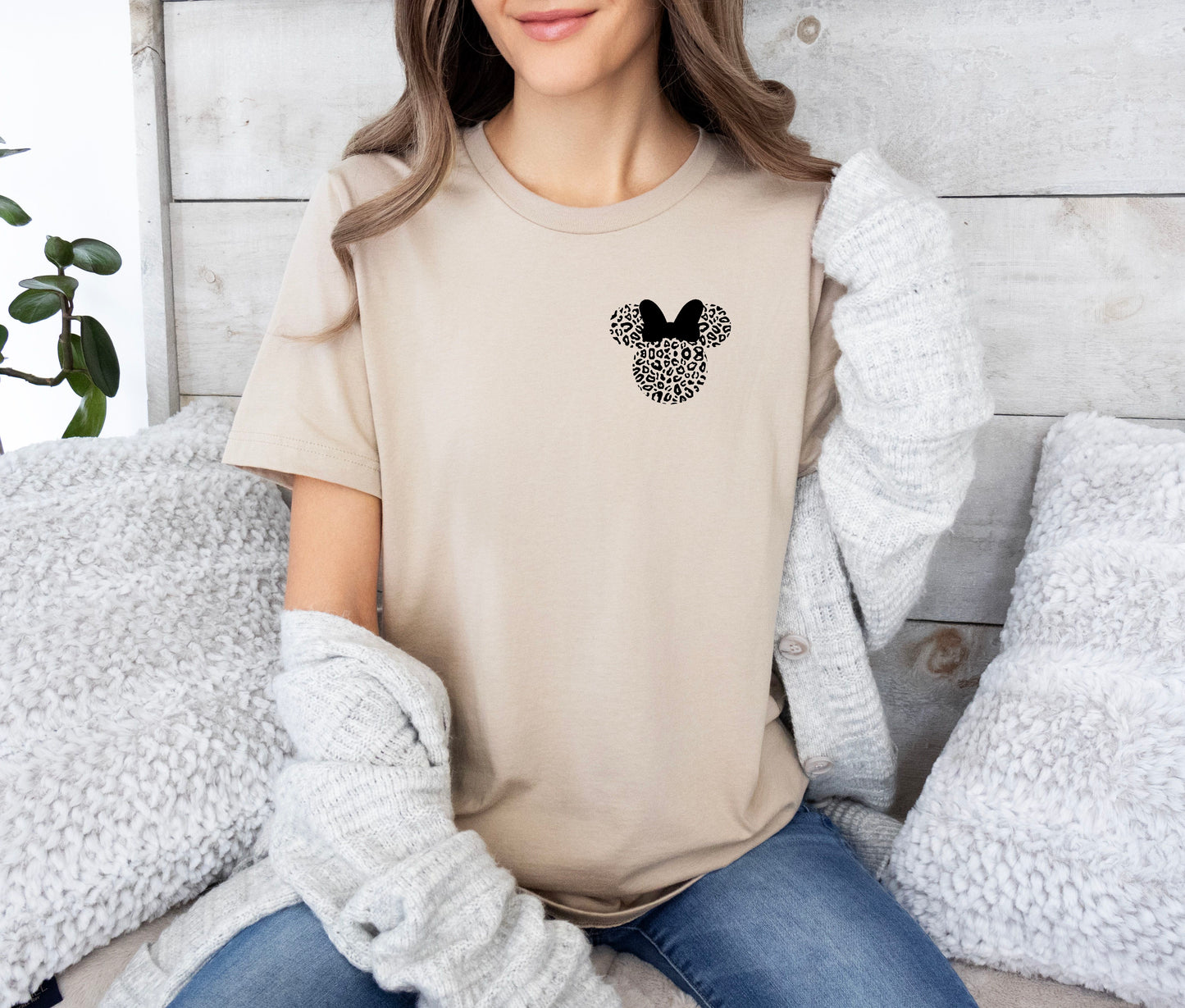 Leopard Mouse Head with Bow short sleeve tee Parks Collection